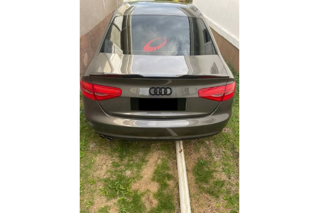 AUDI A4